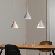 Hängeleuchte Cono, dreiflammig, linear, Länge 75 cm, weiß