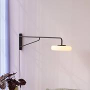 LED-Wandlampe Sway, schwarz, Ausladung 120 cm, Metall