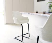 Barstuhl Alja-Flex Bouclé Weiß Freischwinger flach Metall Schwarz Tasc...